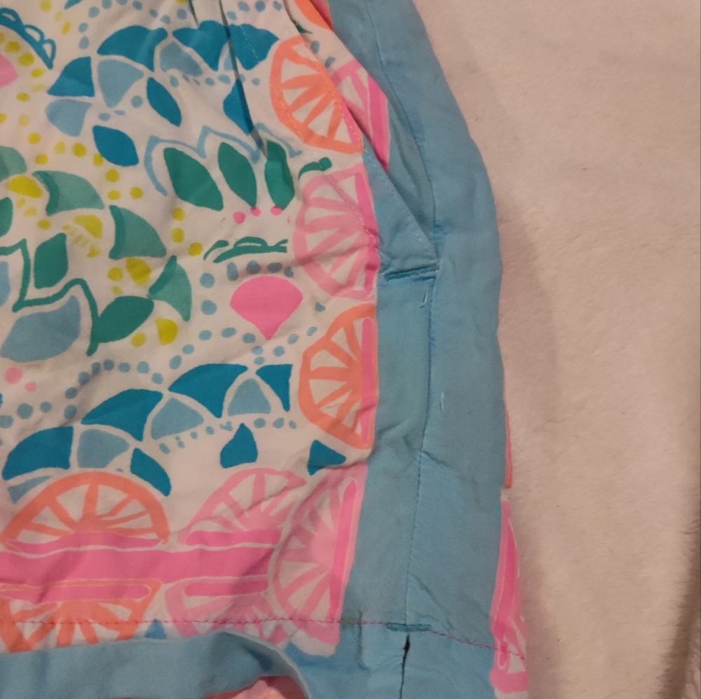 Like-New LILLY PULITZER 100% RAYON SHORTS Sz XXS - Picture 6 of 12